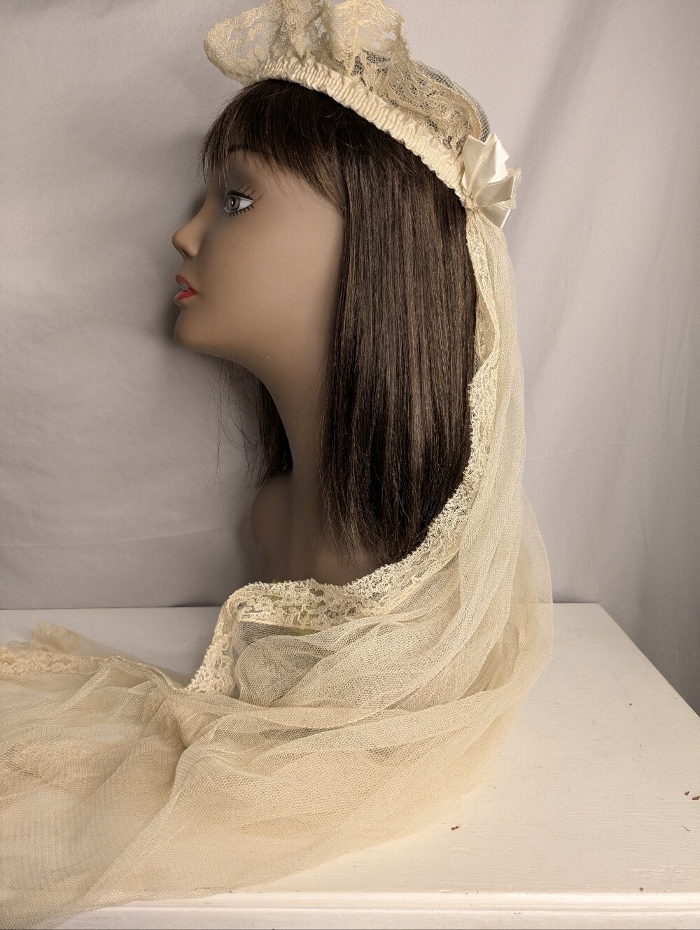 Antique Juliet Cap Bridal Wedding Veil - Picture 6 of 10